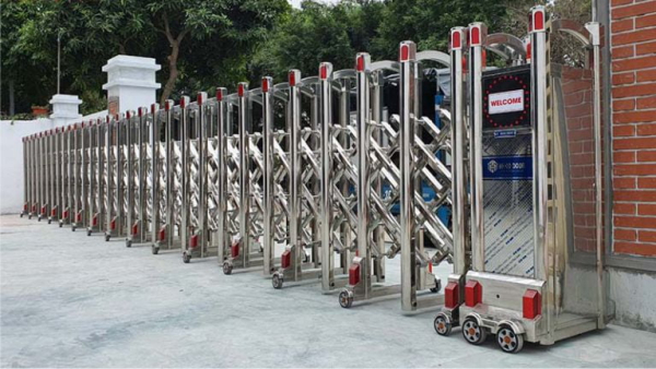 Sản xuất Cửa Cổng Xếp Inox